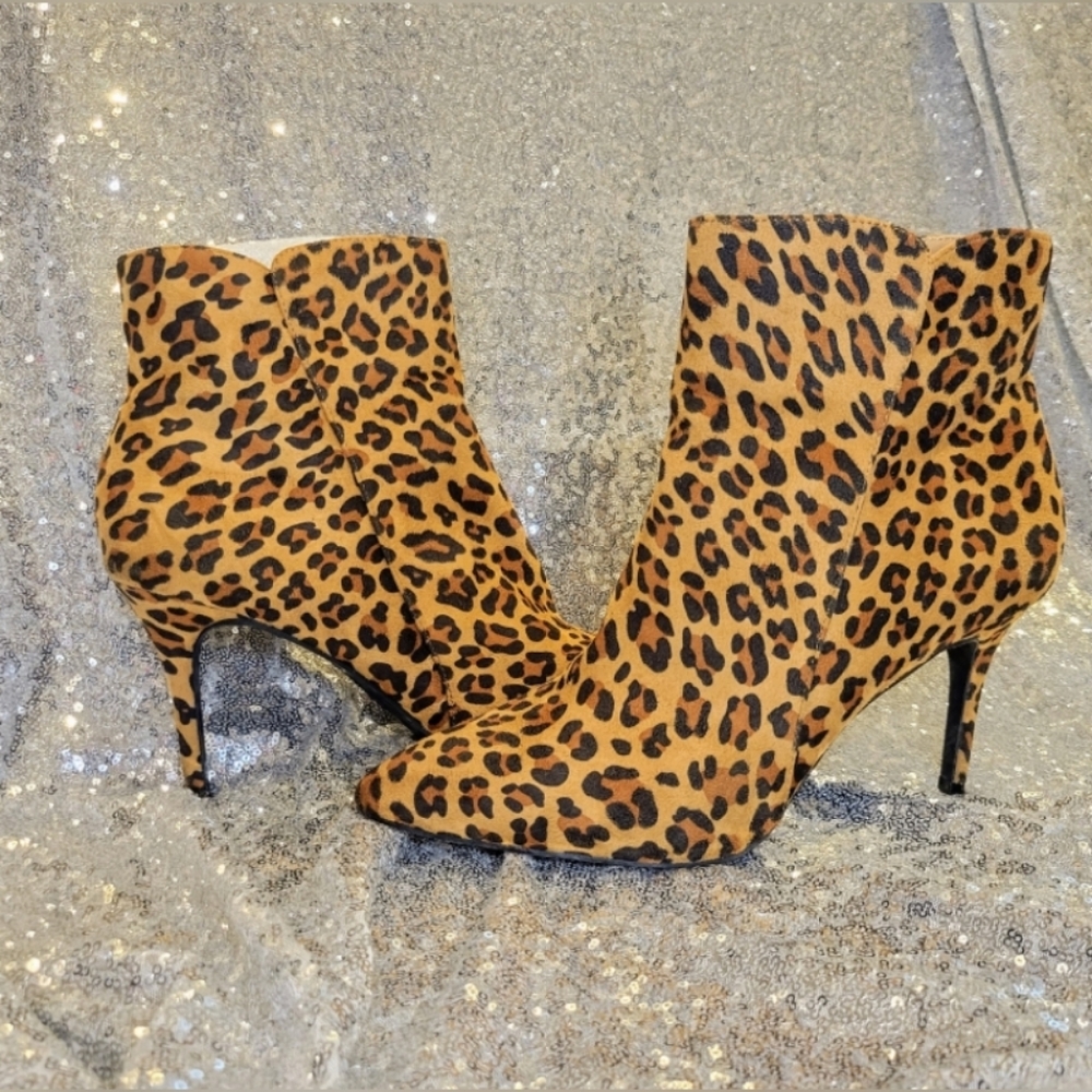Zigisoho leopard booties